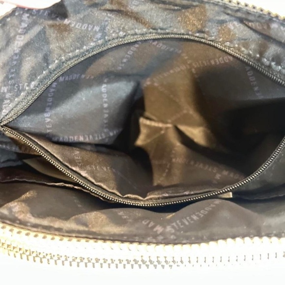 Steve Madden Crossbody with Tassel Bag Charm - NWOT - Picture 7 of 8